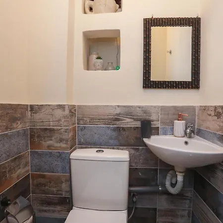 Serenity Casa Garitsa Daire *