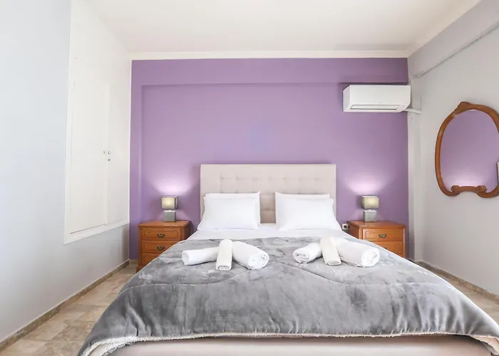 Serenity Casa Garitsa 公寓