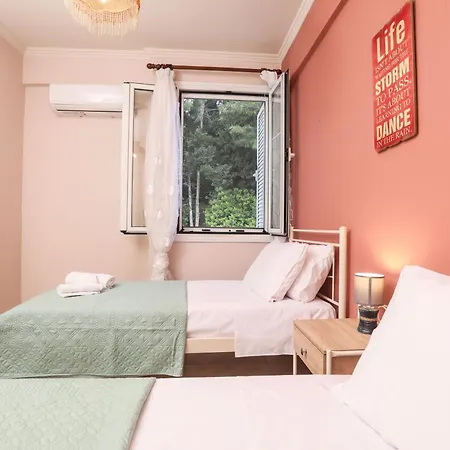 Serenity Casa Garitsa *